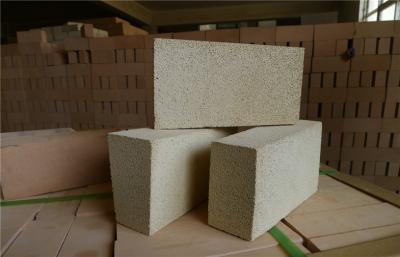 China Ceramic Industrial Kiln Light Weight Insulating Refractory Brick , High Temperature for sale