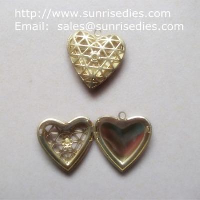 China Mesh brass heart shaped photo locket for diy jewelry, copper heart locket for sale