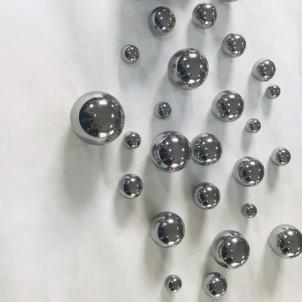 China Bolas de rolamento do metal G28 bola de aço carbono alta de 34.4mm - de 35.1mm à venda