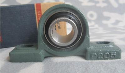 China UCP207 Pillow Block Bearings / Carbon Steel Bearing With Housing UC207 for sale
