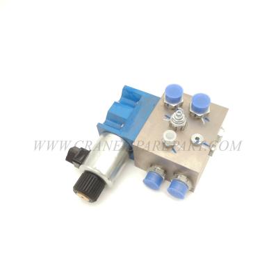 China 12220500 Crane Spare Parts Air Compressor Valve Assembly STC250S.4.3.1 for sale