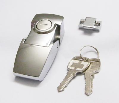 China DKS-1 Zinc Alloy Toggle lock with Key for Industral Cabinet for sale