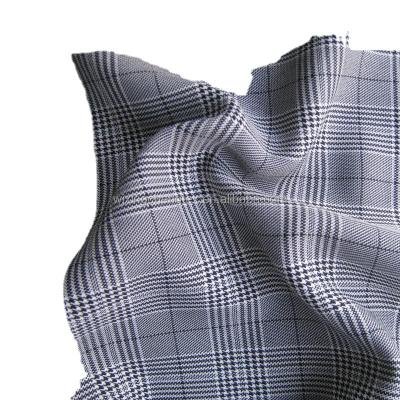 China Polyester Yarn Dyed Fabric for Fashionable Women's Suits in Woven Technics for sale