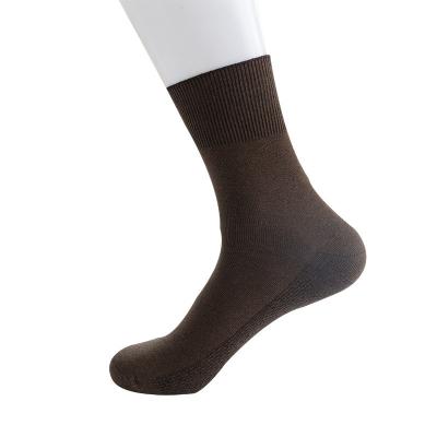 Chine La plaine blanche noire en vrac du coton 100 a coloré des chaussettes d'affaires de chaussettes pour les hommes à vendre