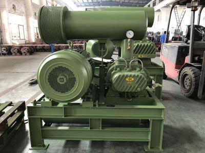 China Ventile el ventilador rotatorio del lóbulo de las raíces, ventilador de la transportación neumática del aire 100-150KPA en venta