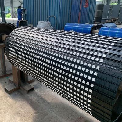 China High Alumina Ceramic Pulley Lagging For Conveyor Drum Ceramic Tiles Rubber Lagging Sheet for sale