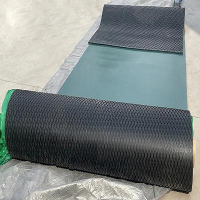 China Durable Rubber Lagging For Thickness Conveyor Pulley Lagging With Durability 12mm for sale