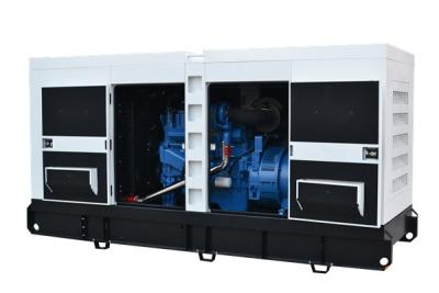 China Refrigerar de água 18kw 23kva Isuzu Generator Set gerador da casa de 3 fases à venda