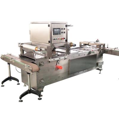 China Cakes And Pastries Plastic Tray Sealing Machine With 0.5m³/Min Air Consumption for sale