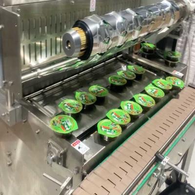 China Lineare Speisefachversiegelungsmaschine Kunststoff-Frischfleischfachverpackungslösung zu verkaufen