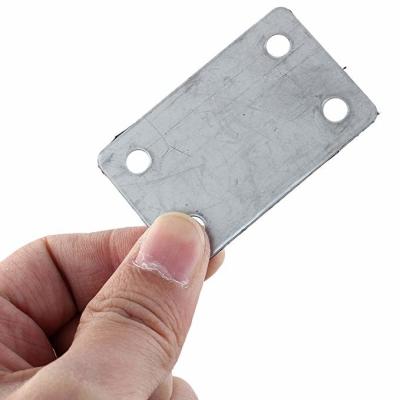 China Powder Coated 1.5mm Thickness Straight Mending Metal Flat Bracket Plates Fixing Corner Brace for sale