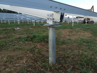 China Consolas de montaje 1MW picovoltio de la tierra del panel solar que montan la estructura de montaje solar de los equipos en venta