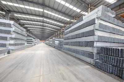 Cina Tubatura quadrata d'acciaio galvanizzata 70*70, metropolitana rettangolare d'acciaio galvanizzata norma A500 in vendita