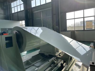Chine Pipe de drainage pour eau de pluie en tôle d'aluminium couverte de couleur à vendre