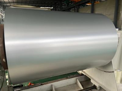 Chine Alliage 8011 H14 Plaque d'aluminium revêtue de couleur argentée de 0,23 mm d'épaisseur bobine d'aluminium prépeinte de qualité alimentaire pour la fabrication de bouchons de vin à vendre