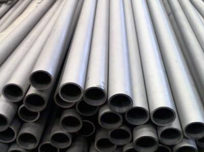 China 12M Tubos de aço de caldeira de carbono Tubos de caldeira de aço API Certificado BIS à venda