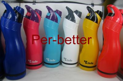 China 860ML water bottles, plastic sport water bottle for bicycle riding for sale