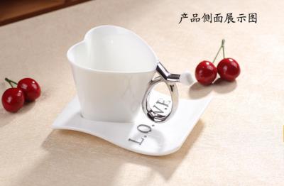 China heart shape style coffee mug for sale