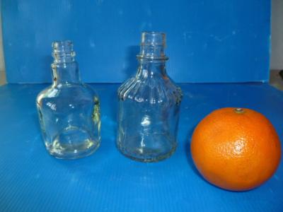 China wholesale Glass Liquor Bottle, Wine Bottle with Screw Cap for sale