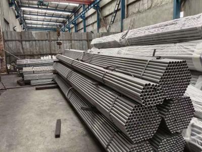 China Tubos de aço sem costura de aço carbono para construção à venda