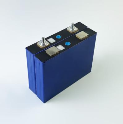 中国 UN38.3 再充電可能なリチウムプリズマ電池 3.2V 50ah リチウム電池 販売のため