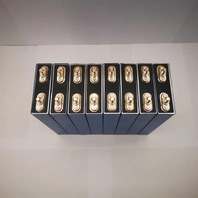 中国 2C 充電 再充電可能 Lifepo4 プリズマセル 3.2V 15AH 4C 連続放電率 急速充電 リチウム電池 販売のため