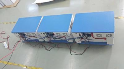 China Stapelbare 15KWH 51.2V 300AH LiFePO4-Batterie mit 100A kontinuierlicher Entladestrom für das Sonnensystem zu verkaufen
