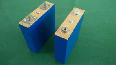 Chine batteries solaires de rechange de lithium prismatique des cellules 200A de 3.2V 40Ah LiFePO4 à vendre