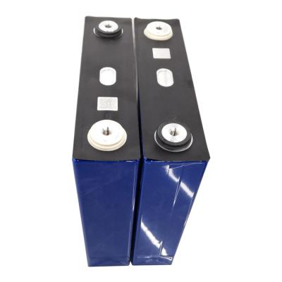 China Lithium Ion Batteries Lifepo 3.2v 100Ah 4 Solarzellen EV zu verkaufen