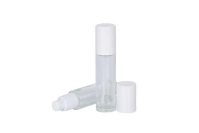 China Botella de vidrio vacía de 30 ml bomba de PP sin aire botella de fundación de cosméticos embalaje personalizado color UKE13 en venta