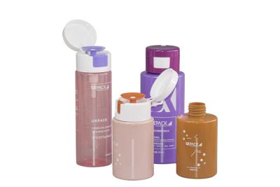 China 150 ml/200 ml/300 ml Botella de agua de maquillaje de plástico PET de alta calidad Botella de eliminación de maquillaje UKG31 en venta