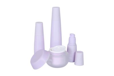 China Bulb Shape PE Cosmetic Pump Bottle 100ml Acrylic Skincare Set packaging for sale