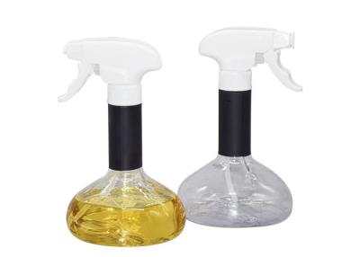 China 380ml PETG Barbecue Spray Oil Bottle For Kitchen Cooking for sale