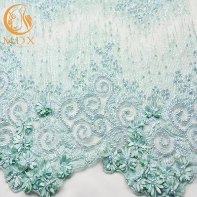 China Tela bordada floral suave del cordón 3D de MDX hecha a mano para los vestidos de fiesta en venta