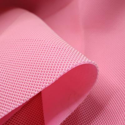 China 250GSM 2mm Dual Color Spacer Mesh Fabric Breathable Air Mesh 200×200 for sale