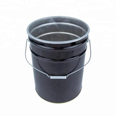 China Black Metal Paint Bucket And Lid 5 Gallon With Anti Rust Plastic Lining And Flower Edge Lid for sale