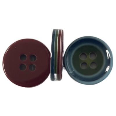 China Fantasia oito botões plásticos coloridos do furo das camadas 4 em 28L para os acessórios DIY do vestuário à venda
