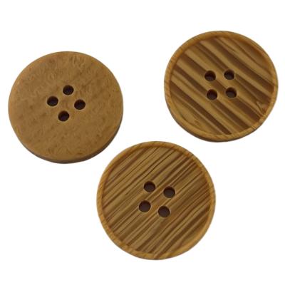 China Furos de madeira dos botões 38L 4 da imitação do poliéster do vestuário com borda pequena à venda