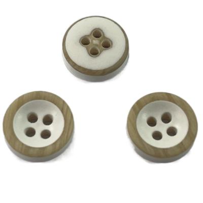 China Ronda plástica de Little Brown Rim With Wooden Effect 16L de los botones de Brown de la camisa en venta