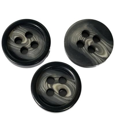 China Dull Finished Fake Horn Buttons com borda preta 28mm usa-se no revestimento do revestimento do vestuário à venda
