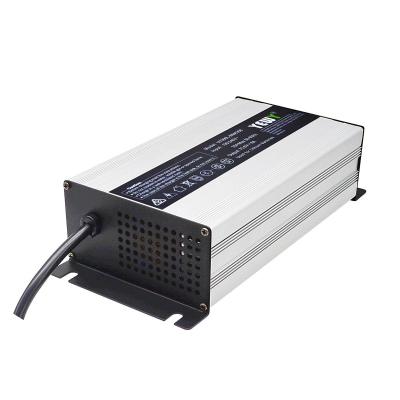 China 60V 12A 900W AGM Electric Car Battery Charger Lithium Automatic for sale