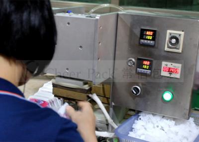China 2400W 220V semi automáticos se levantan la máquina del lacre de la bolsa, velocidad 60pcs/minuto del lacre en venta