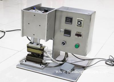 China Hot Press Spout Caps Sealing Machine For Laminated Doypack Semi Automatic for sale