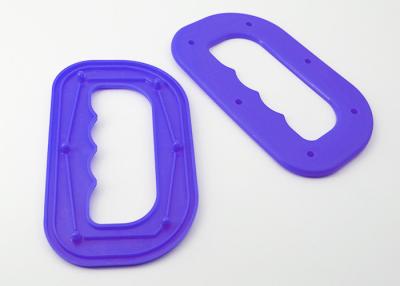 China De harde Plastic Zak behandelt Lengte 105 voor Kleinhandelszakgepaste kleur en Grootte Te koop