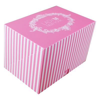 China Cardboard Paper Bakery Boxes Take Out Disposable Paper Cake Pie Containers for sale