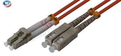 China Cable del remiendo de la fibra del cordón de remiendo de la fibra óptica del SC UPC del LC UPC DX OM1 en venta
