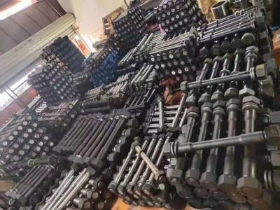China Parafuso de aço inoxidável hidráulico preto 24*128 do parafuso para a máquina escavadora à venda