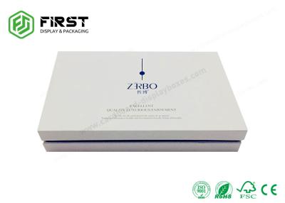 China Artículo de empaquetado cosmético de la caja de regalo de la cartulina reciclable con el trazador de líneas blanco de EVA en venta