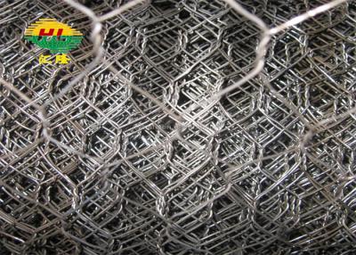 China Zinc Coated Low Carbon Steel Hexagonal Wire Netting For Breeding Use for sale
