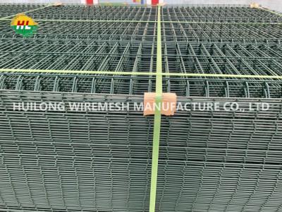 China bedekte 1230mmx2500mm Gelast Mesh Fence Rigid Panel Pvc met Perzikpost met een laag Te koop